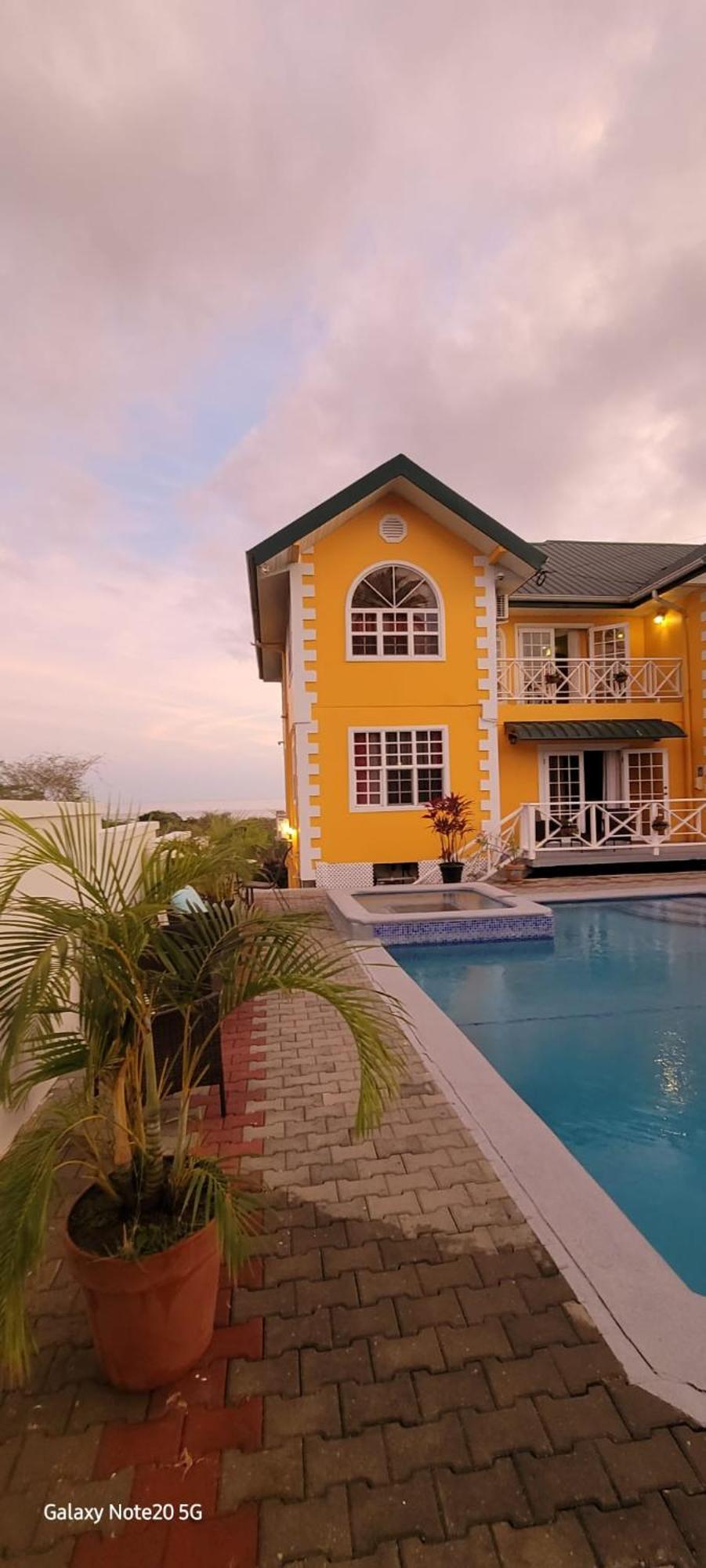 Faith'S Villa Tobago Diamond Eksteriør bilde