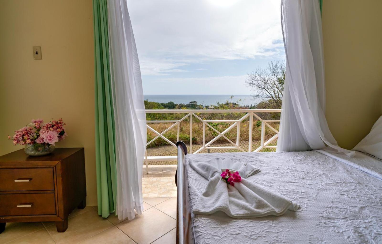 Faith'S Villa Tobago Diamond Eksteriør bilde
